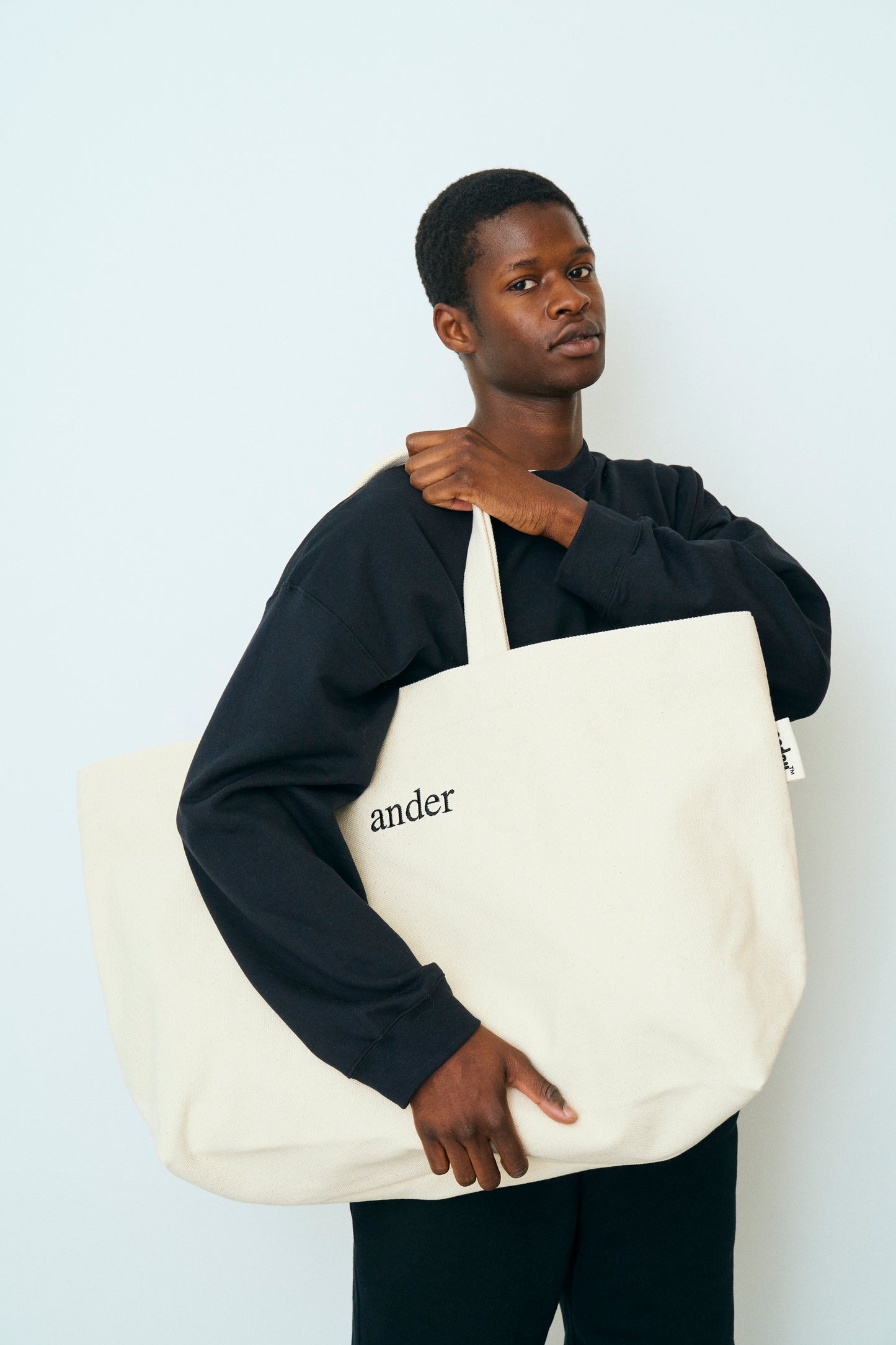 TOO BIG TOTE BAG